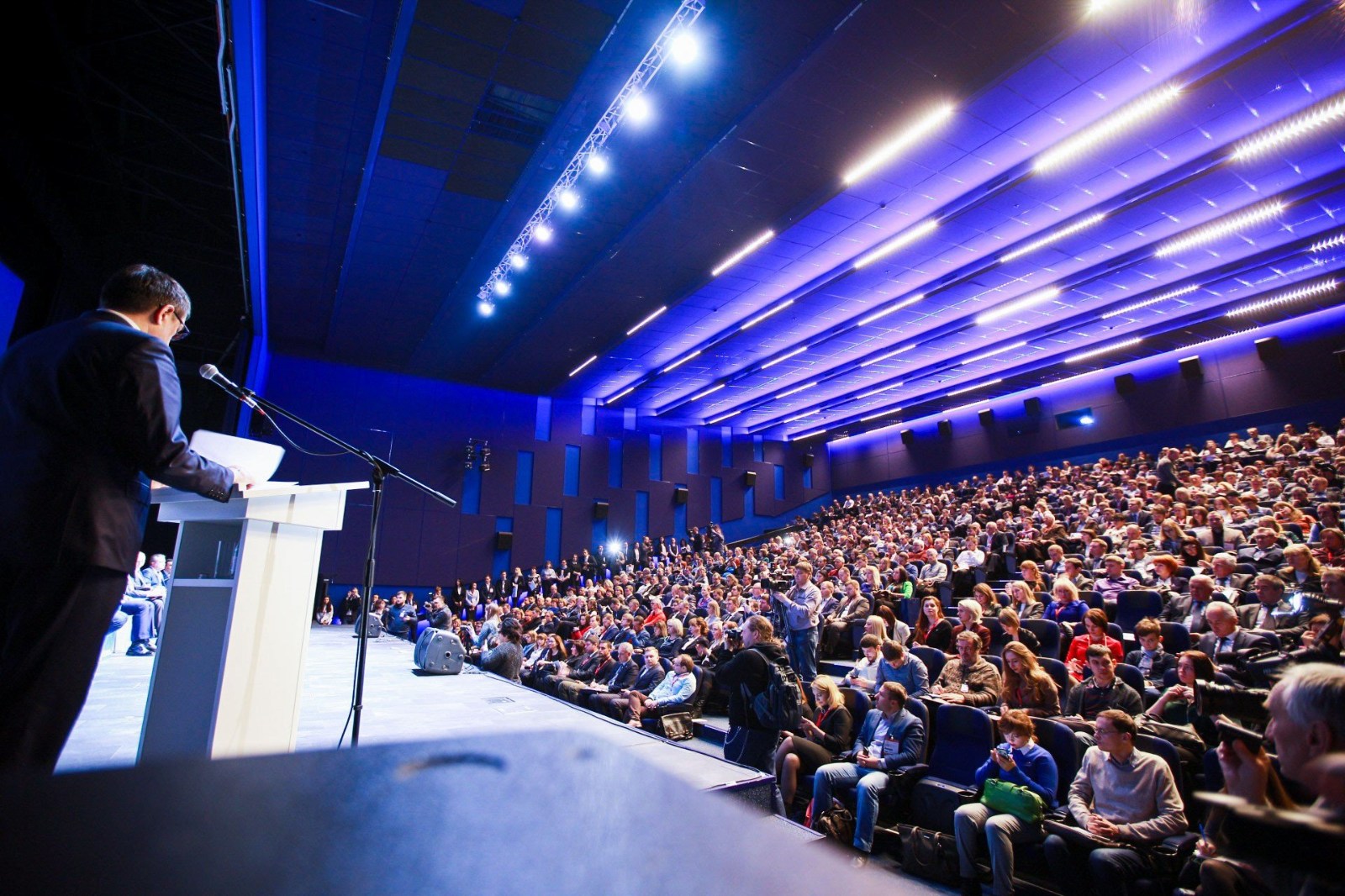 Подайте заявку на участие в ТЕХНОСТЕНДАПе и конкурсе ИДЕАТОН на AMTEXPO