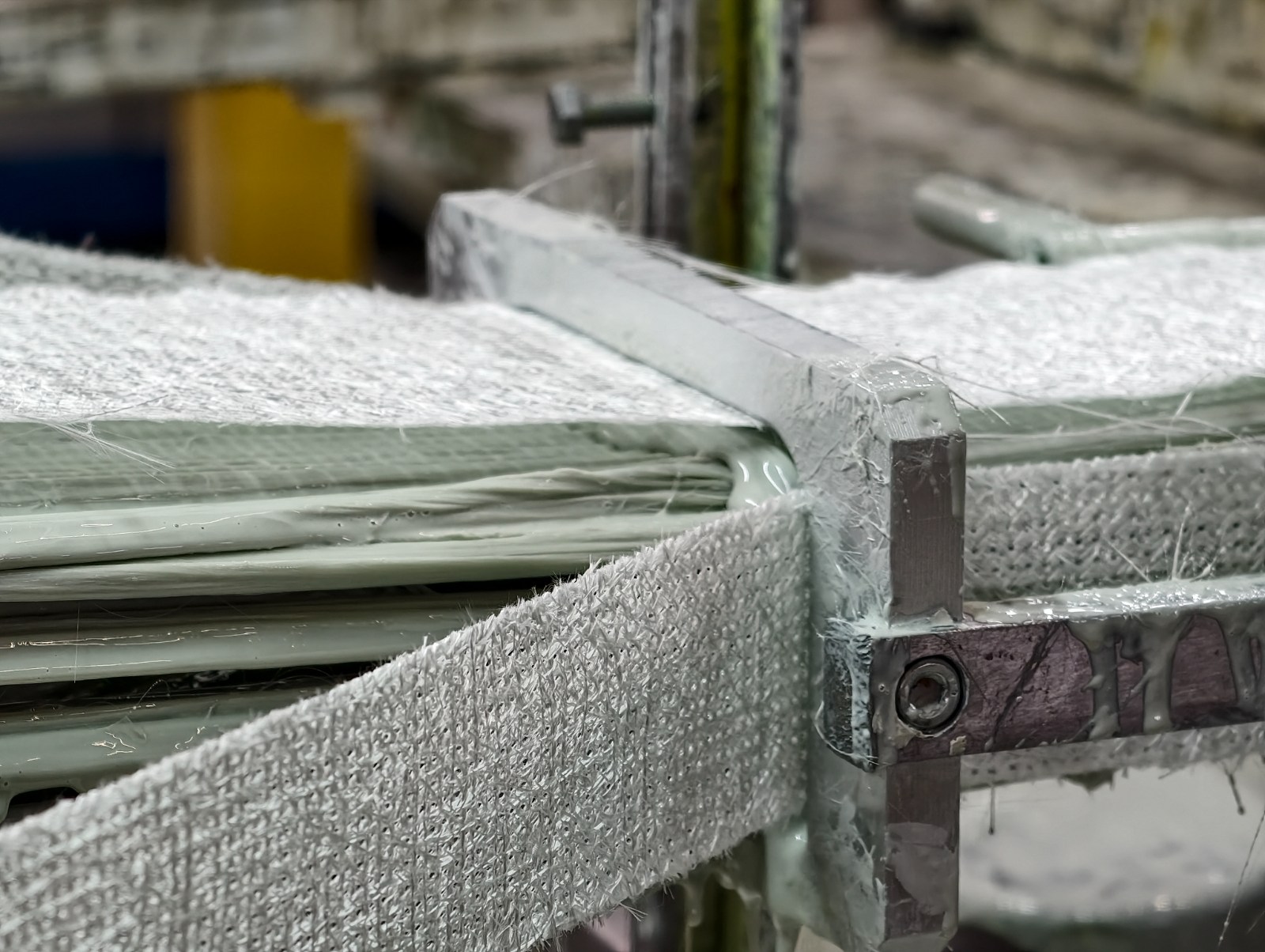 Студенты кафедры НВКМ погрузились в реальное производство: экскурсия на предприятия «Флотенк»